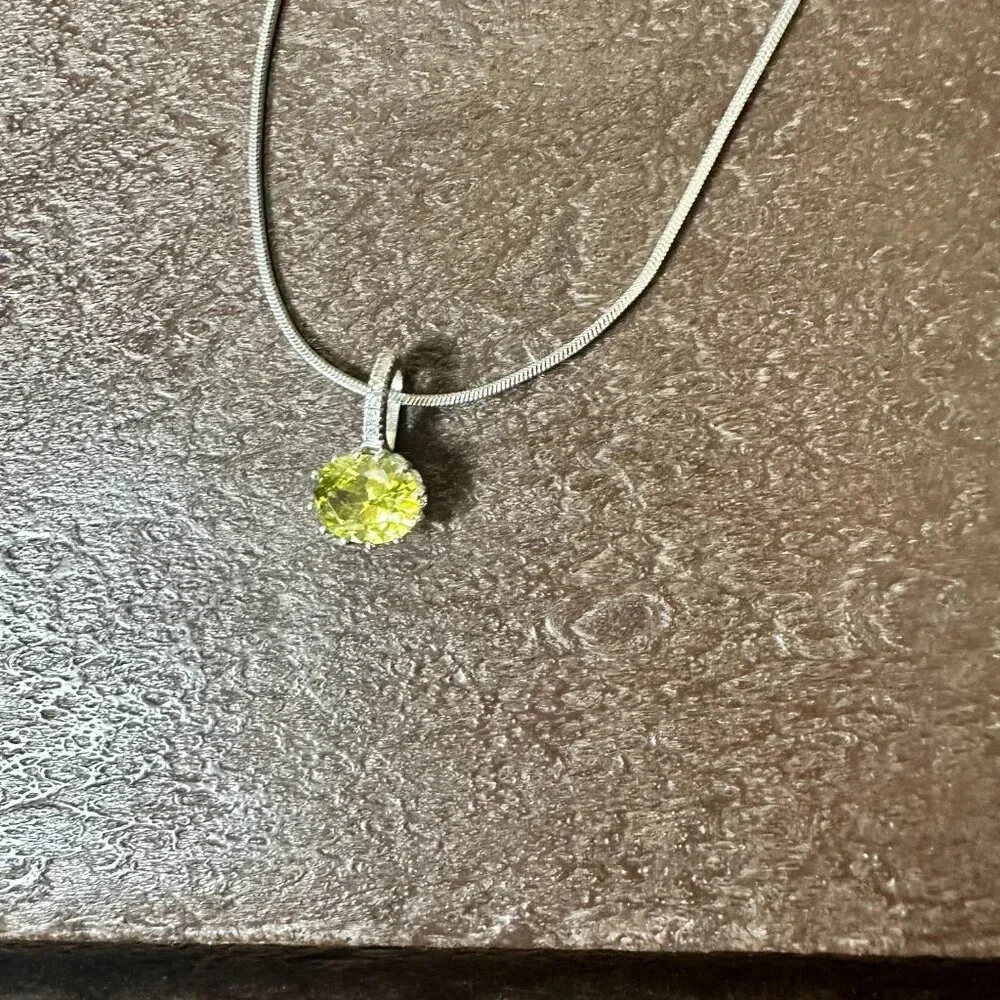 Cubic Zirconia / Faux Citrine Peridot Slide Pendant Serpentine Necklace Choker - Picture 3 of 8